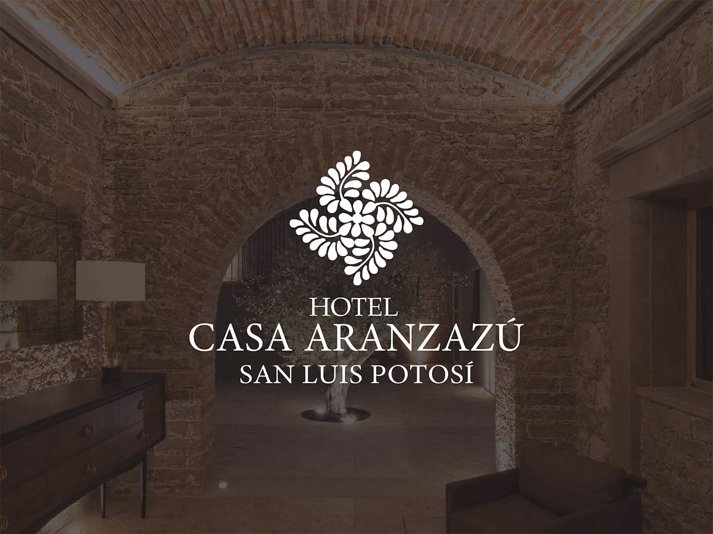 Watch video: CASA ARANZAZU